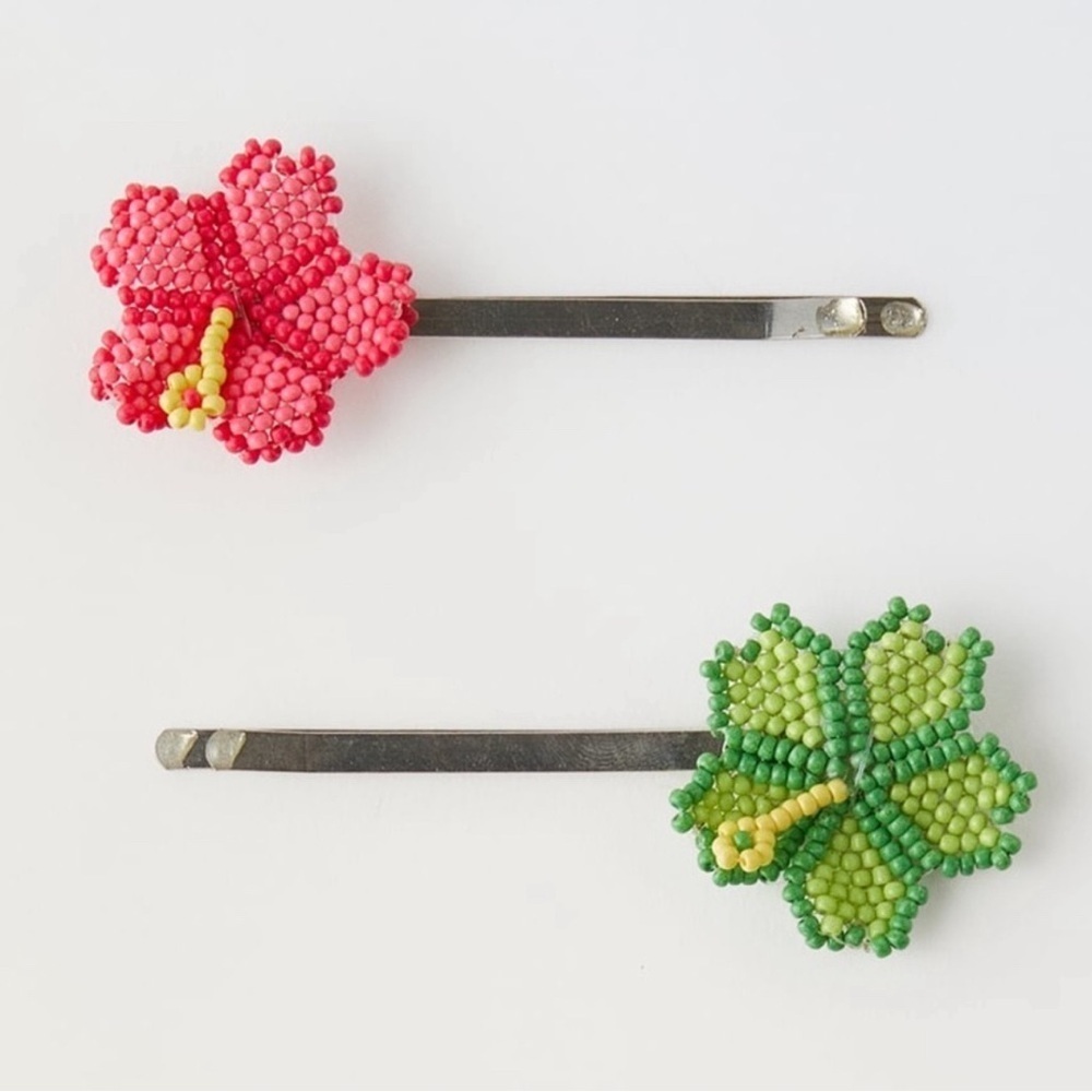 NWT Zara Girls Kids Beaded Floral Hair Clips 2pcs 🌸